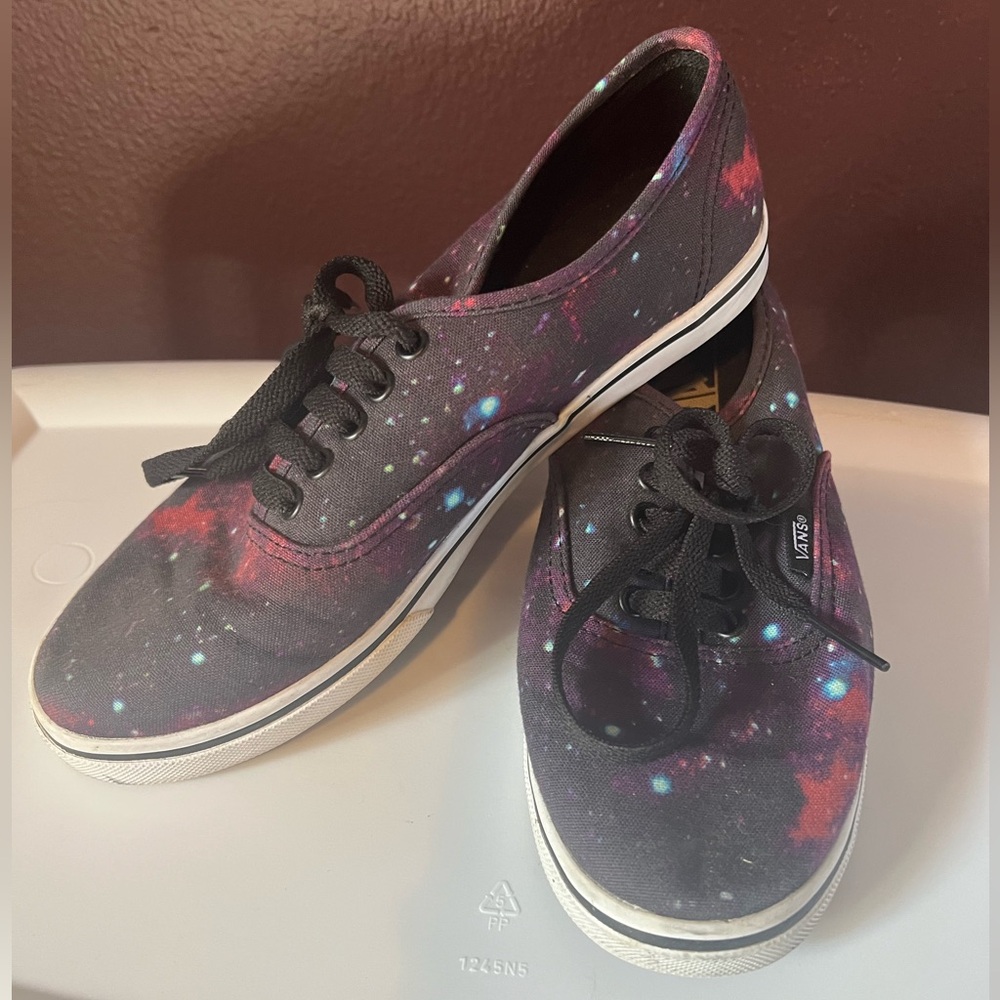 Vans Galaxy